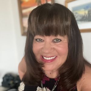 Meet your Posher, Pamela